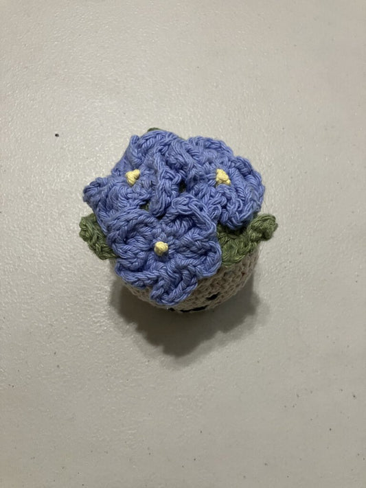 Crochet African Violet Plant
